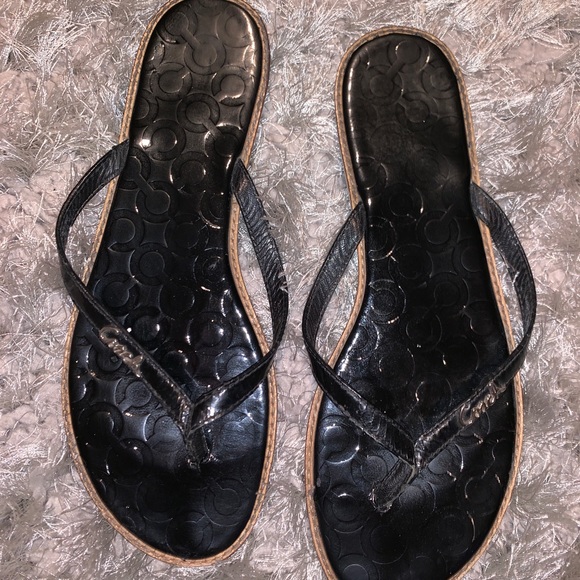 black patent leather flip flops